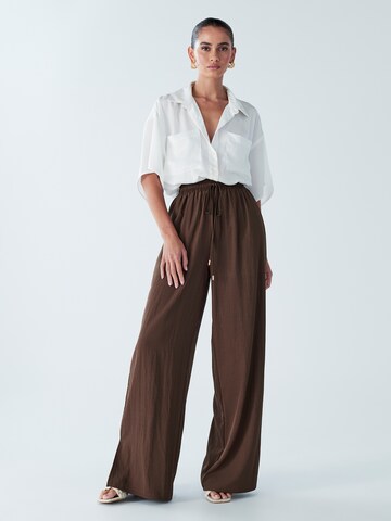 Wide leg Pantaloni 'Josefina' di BWLDR in marrone