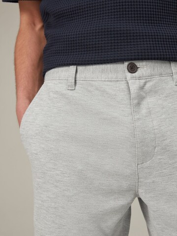 Regular Pantalon chino Next en gris