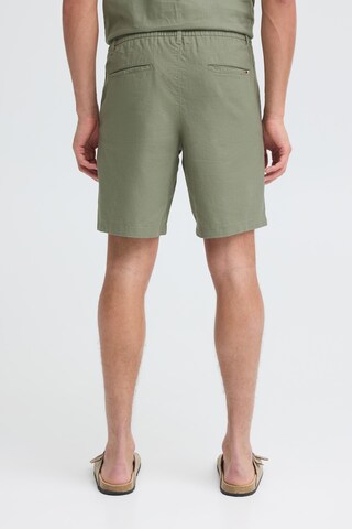 INDICODE JEANS - Regular Calças chino ' IDPassala ' em verde