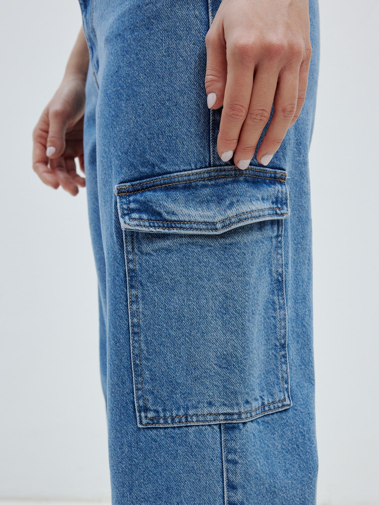 EDITED Produits Jeans cargo 'Nalu' bleu denim
