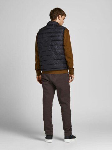 JACK & JONES Tapered Sporthose in Braun