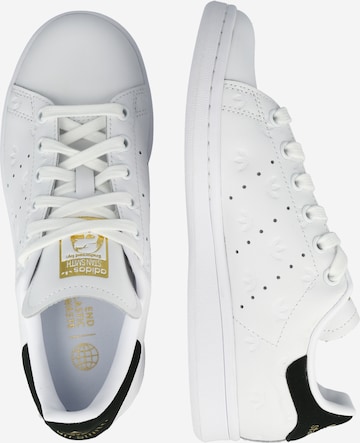 Baskets basses 'Stan Smith' ADIDAS ORIGINALS en blanc