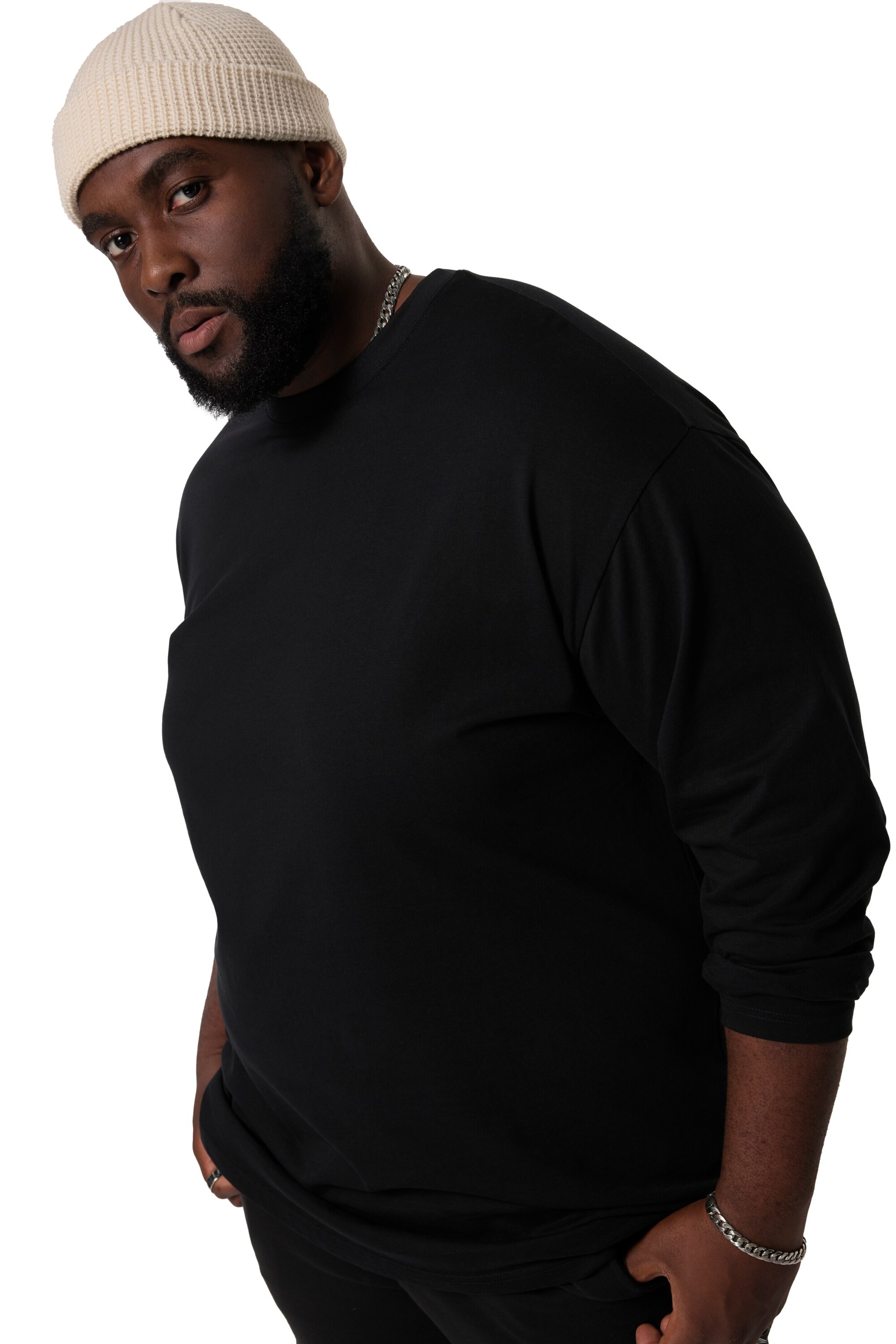 STHUGE Shirt in Black: front