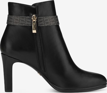 TAMARIS Ankle Boots in Black