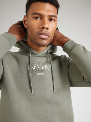 Jack & Jones Premium Sweatshirt 'JPRBLAHAROLD' in Groen