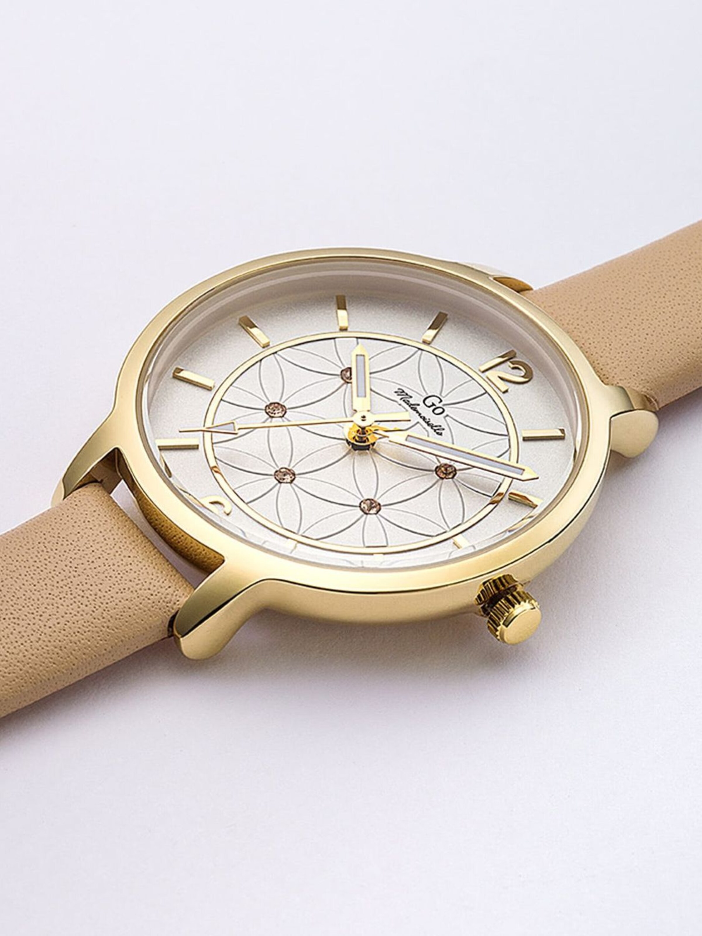 Orologio analogico di GO GirlOnly in beige