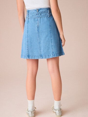 Next Rok in Blauw