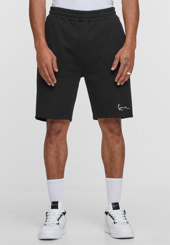 Karl Kani Regular Shorts in Schwarz: predná strana