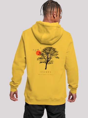 Pull-over 'Escape Discover the World Tree Birds' F4NT4STIC en jaune : devant