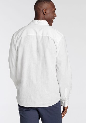 DELMAO Regular Fit Hemd in Weiß