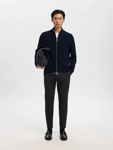 regular Pantaloni chino '16090460' di SELECTED in nero