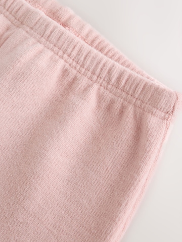 Next Set in Pink