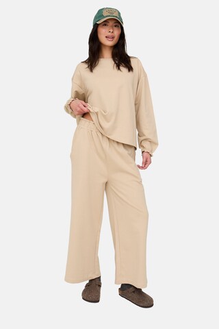 Turtledove London Sweatshirt in Beige