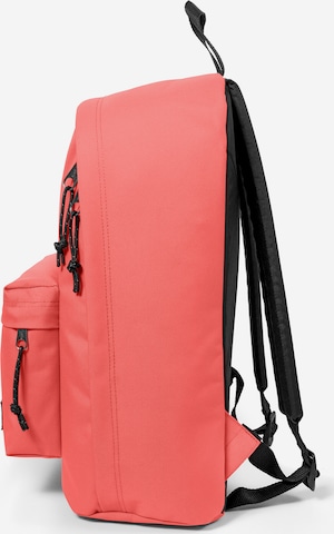 Zaino 'OUT OF OFFICE' di EASTPAK in rosso