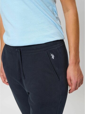 U.S. POLO ASSN. Tapered Housut 'India' värissä sininen