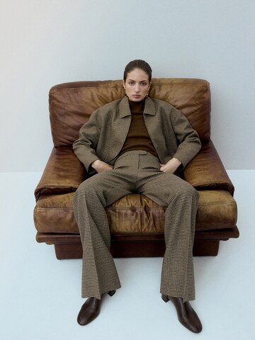 Wide Leg Pantalon à plis 'Gina' MANGO en marron