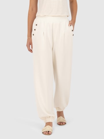 Alife and Kickin Tapered Pleat-Front Pants 'ArletteAK' in White: front