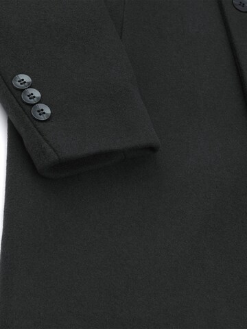 ALLTHEMEN Winter Coat 'Mantelruhe' in Black