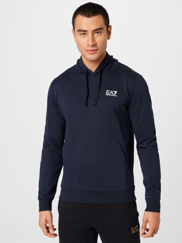 Sweat-shirt EA7 Emporio Armani en bleu : devant