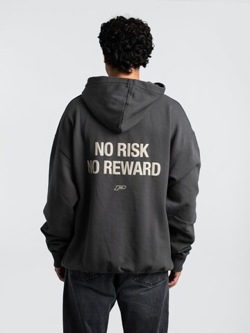 Pegador Sweatshirt 'Fox' in Grau: Vorderseite