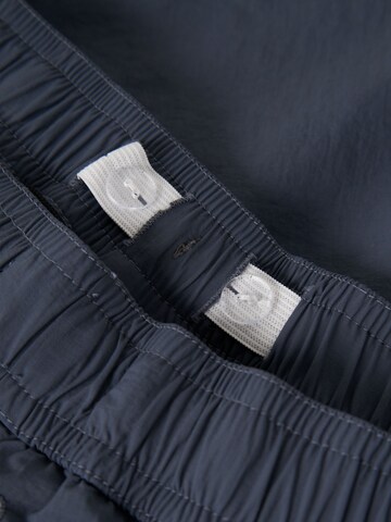 LMTD Badeshorts i blå