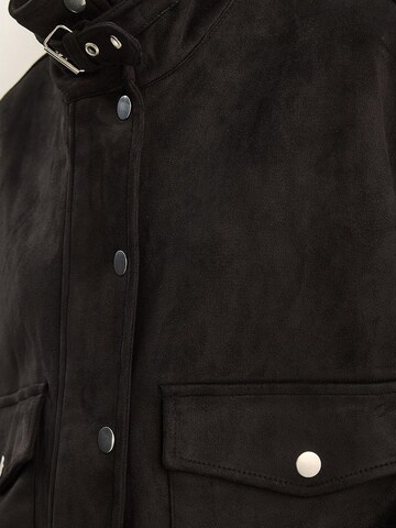 Bianco Lucci Tussenjas in Zwart