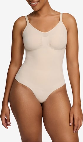 Body modellante 'Bodysuit Sculpting Shapewear mit Slip' di cfab (formerly creamy fabrics) in beige: frontale