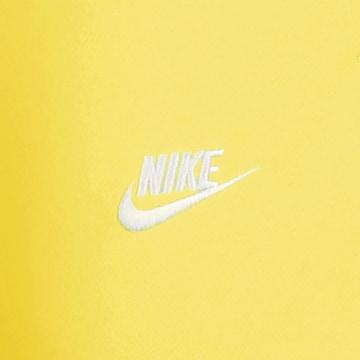 Nike Sportswear Avsmalnet Bukse 'Club Fleece' i gul