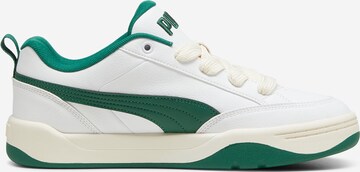 Baskets basses 'Park Lifestyle' PUMA en blanc