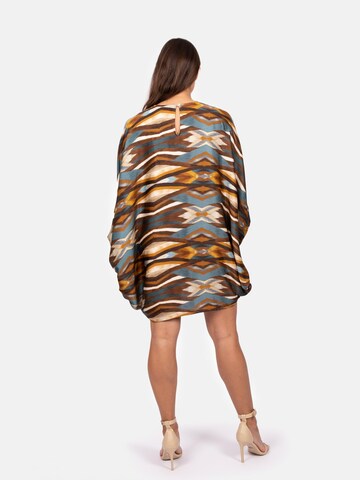 WEARABLE STORIES Dress 'Lucie' in Brown