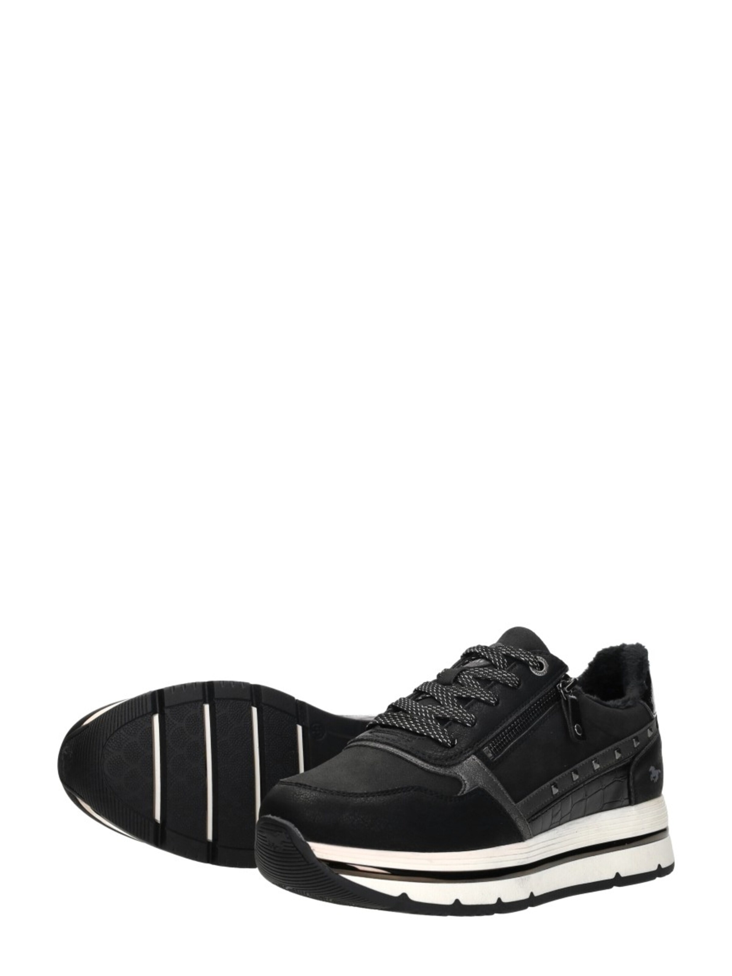 Baskets basses 'Sneakers Laag' MUSTANG en noir