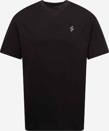 PUMA Тениска 'PUMA x NJR' в черно: отпред