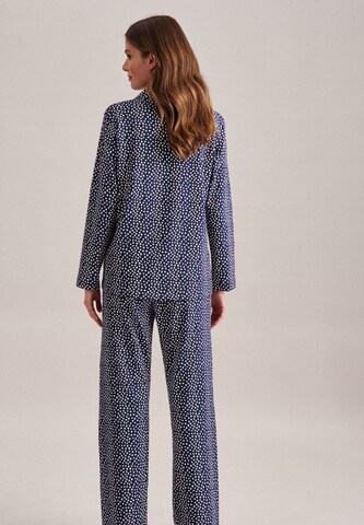 Pyjama 'Schwarze Rose' SEIDENSTICKER en bleu