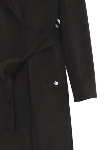 Kocca Winterjacke 'CHATAL' in Schwarz