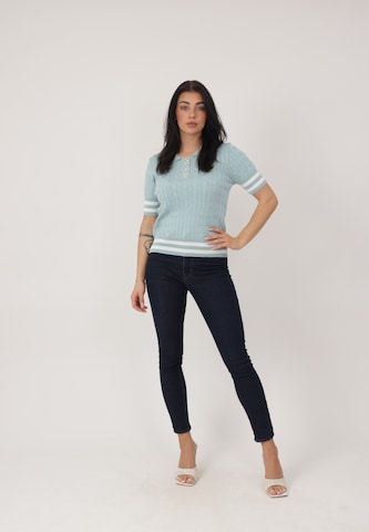 Felpa di Elara in blu: frontale