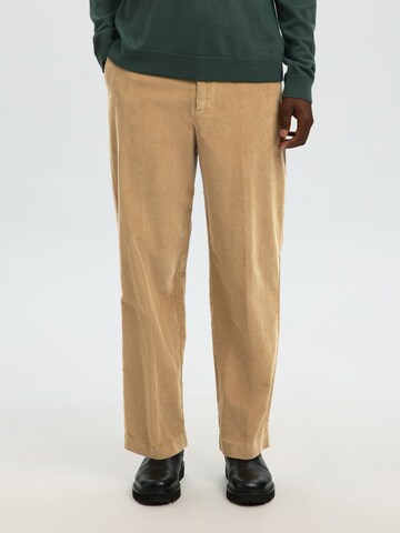 SELECTED Loose fit Pants in Brown: front
