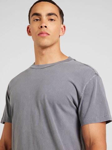 T-Shirt Abercrombie & Fitch en noir