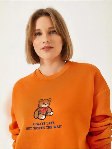 Bianco Lucci Sweatshirt in Oranje
