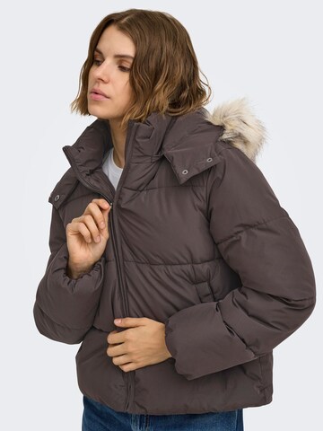 ONLY Winter jacket 'ONLJuta' in Brown