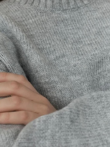 Pull-over oversize Hiccup en gris