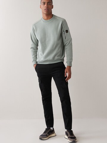 Next Tapered Cargobroek in Zwart