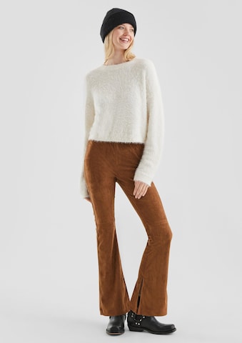 QS Flared Pants in Brown