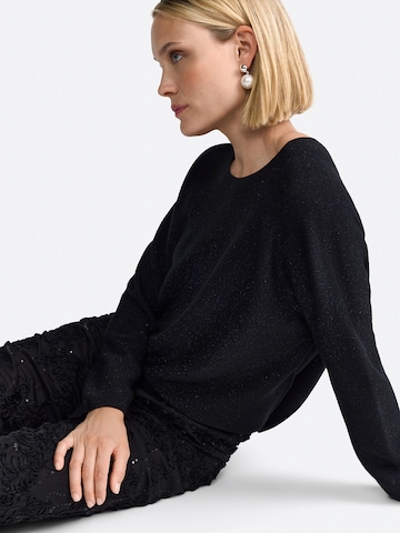 Rich & Royal Sveter - Čierna