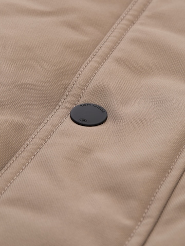 TOM TAILOR - Chaqueta funcional en marrón
