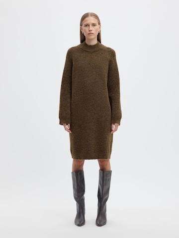 SELECTED Knit dress in Brown: front
