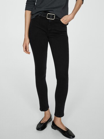 MANGO Slimfit Jeans 'NEWISA' in Schwarz: Vorderseite