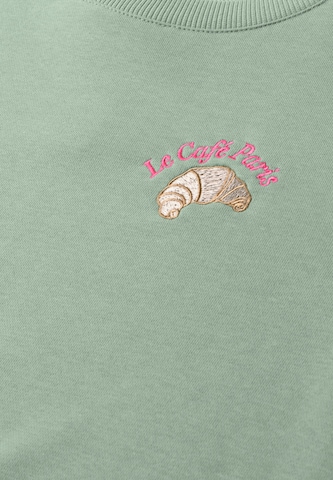 STREET ONE Sweatshirt in Grün