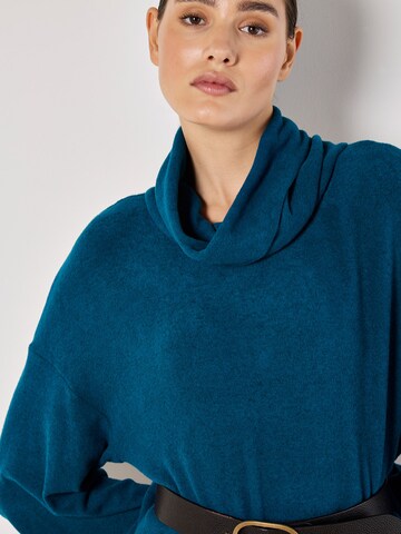 Apricot Soft Knit Mini Dress ' ' in Blau