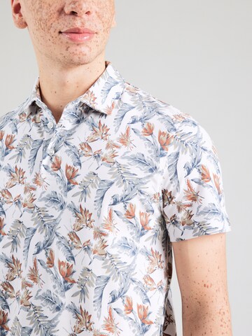 Bruun & Stengade T-shirt 'Iriomote' i vit