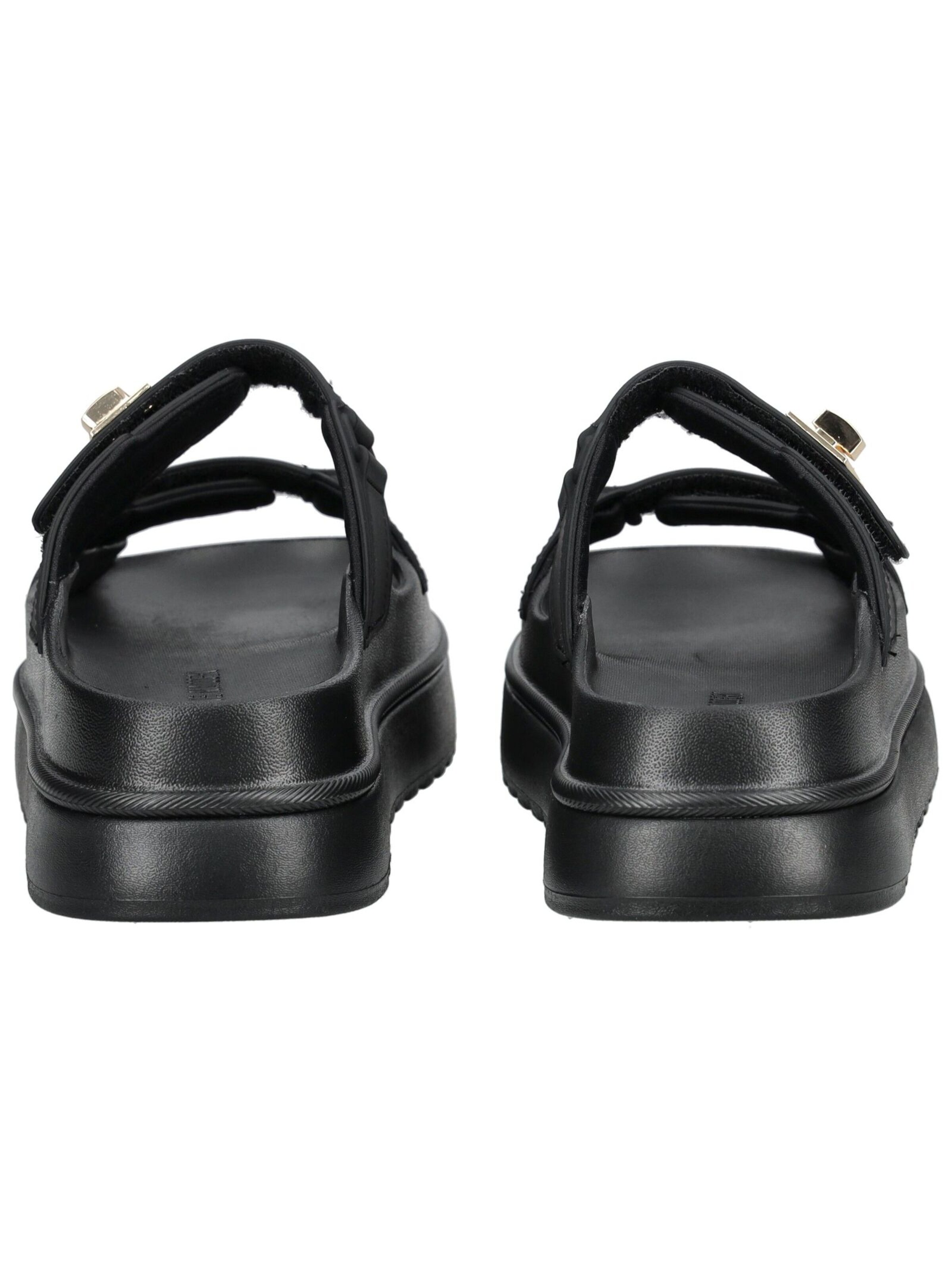 STEVE MADDEN Mules in Black